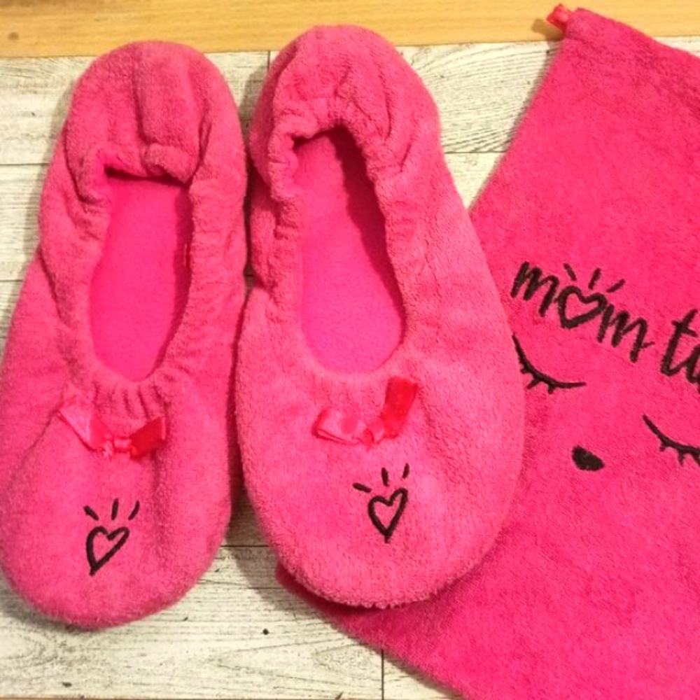 Lightweight Ballet Slipper with pouch, sz6 nwot